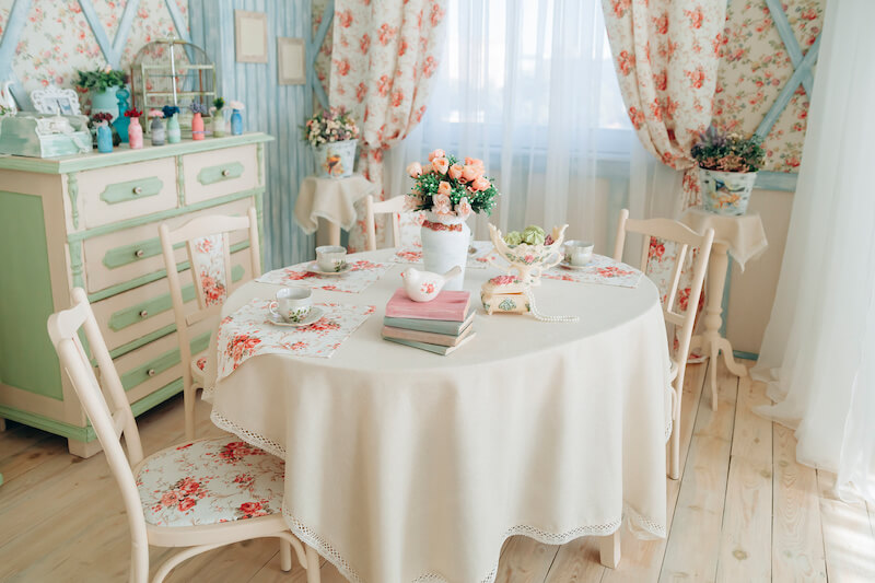 Vintage Cottage Dining Room Florals